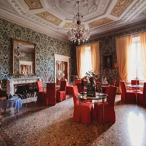 Guest house Salotto Delle Arti, Modena